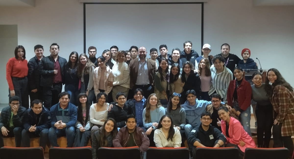 Impactan a la comunidad con sus acciones