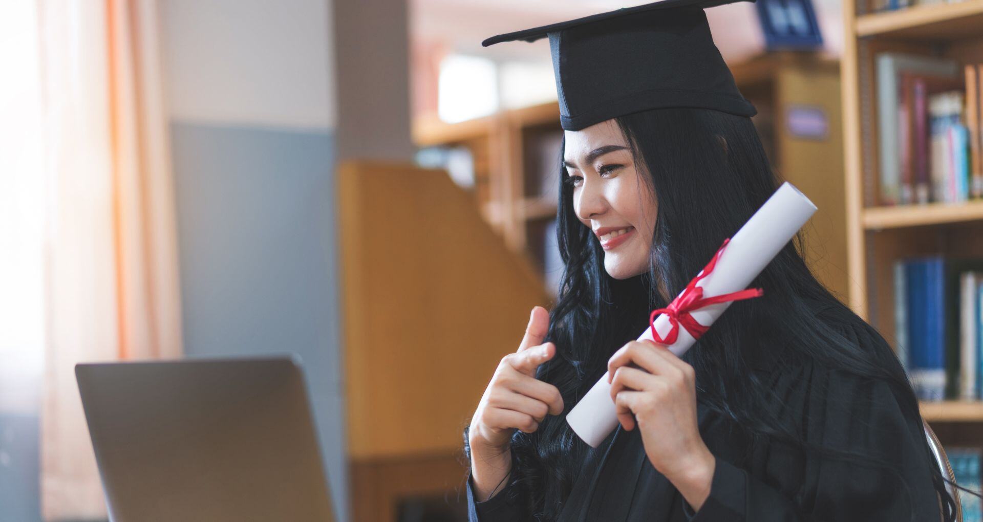 Consejos para conseguir tu primer empleo después de graduarte